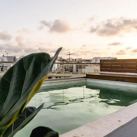 Апартаменты Luxurious & Stylish Penthouse With Private Pool Мсида Экстерьер фото