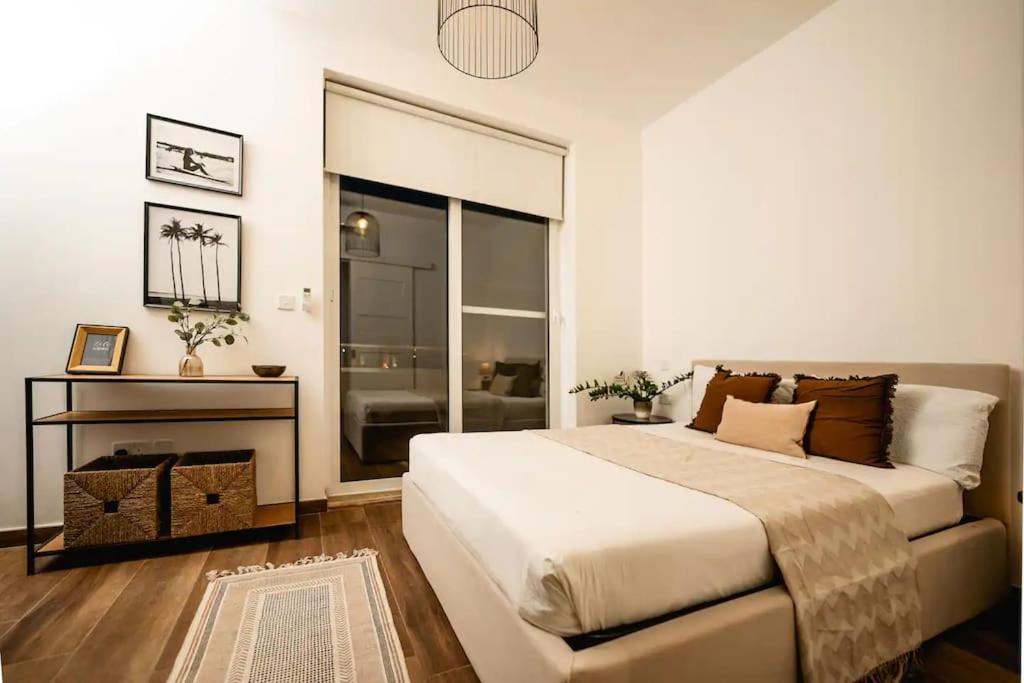 Апартаменты Luxurious & Stylish Penthouse With Private Pool Мсида Экстерьер фото
