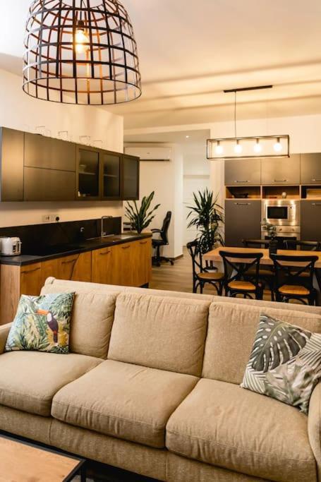 Апартаменты Luxurious & Stylish Penthouse With Private Pool Мсида Экстерьер фото