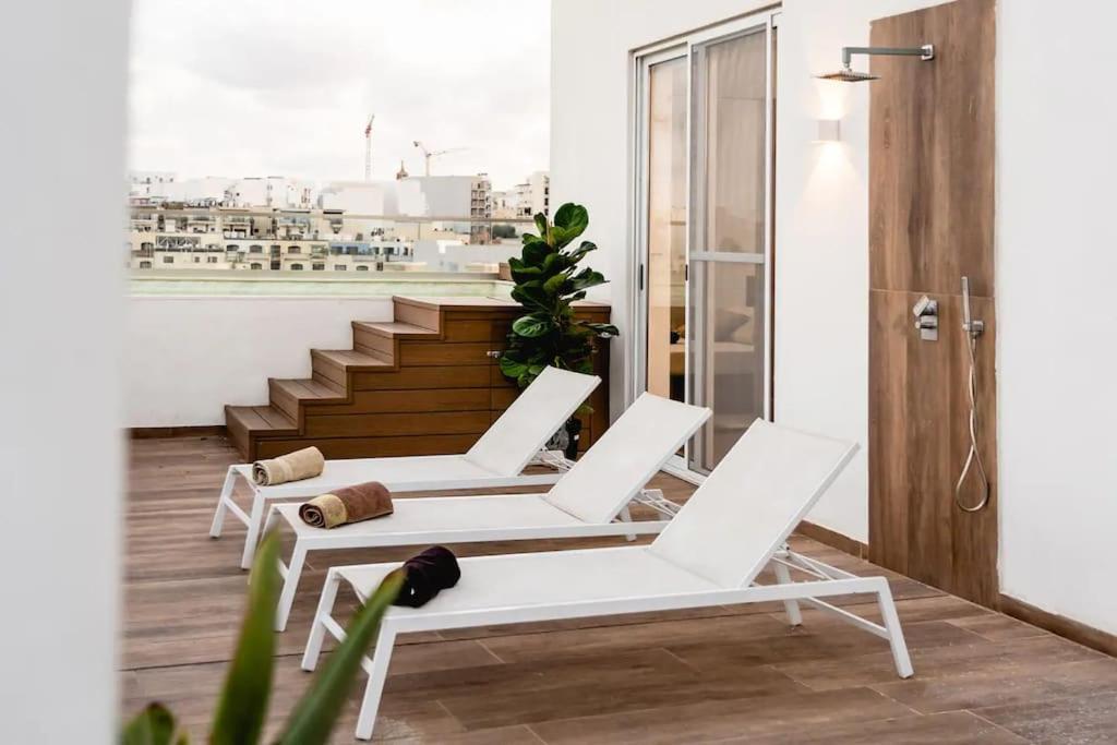 Апартаменты Luxurious & Stylish Penthouse With Private Pool Мсида Экстерьер фото